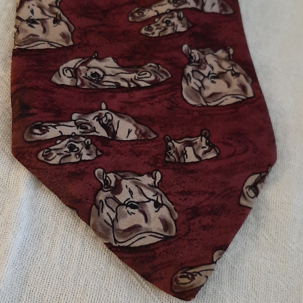 Vintage silk WWF neck tie